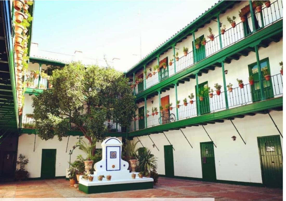 Casa Duque Compartida Familiar 1-Habitacion Con Bano Propio Sevilla Exterior foto